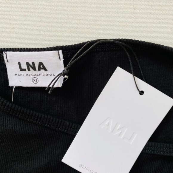 LNA Ribbed Twisted Sleeve Top Black - Picture 3 of 4